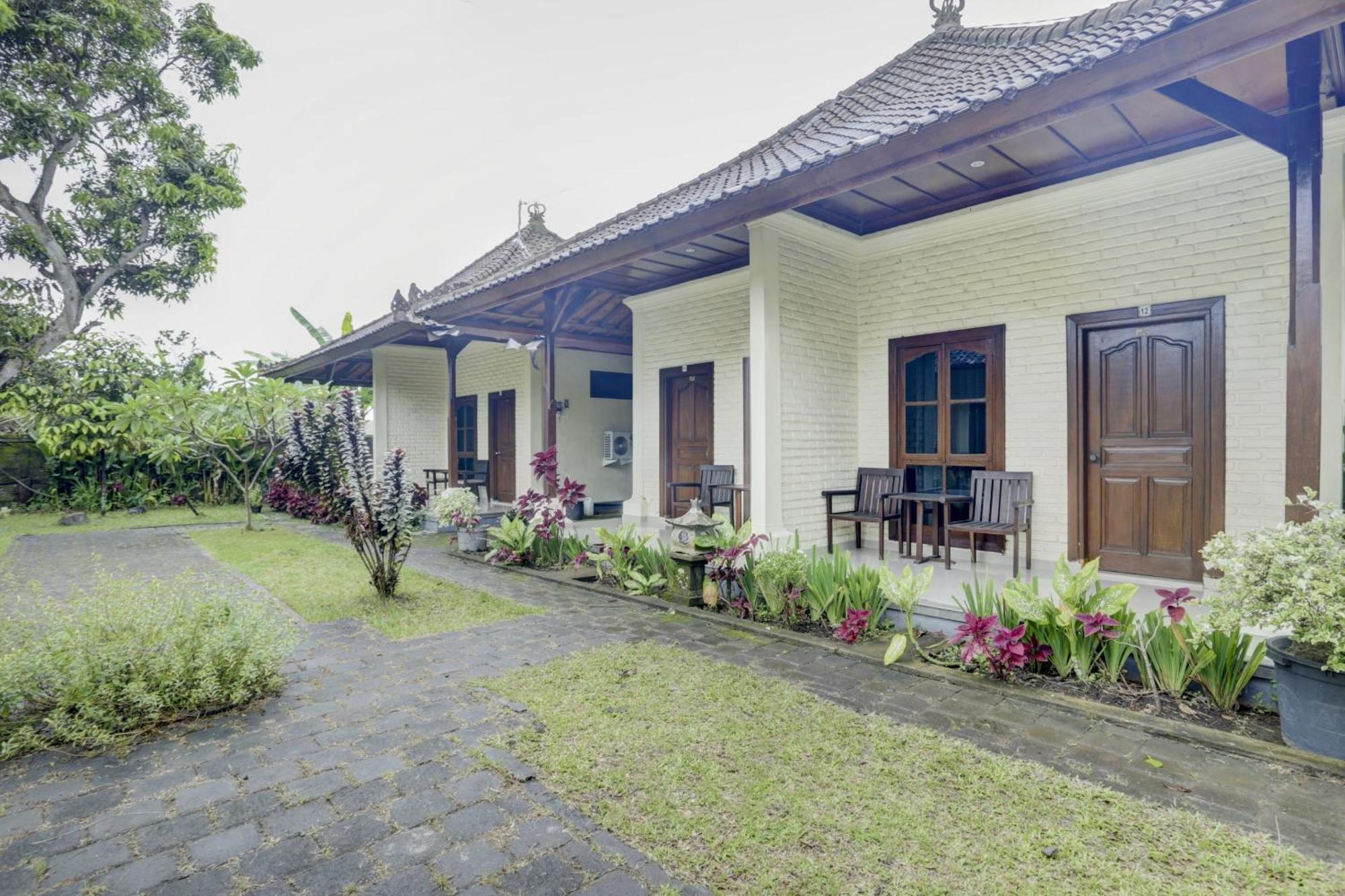 Oyo 1762 Hotel Astiti Graha Tanah Lot Buitenkant foto