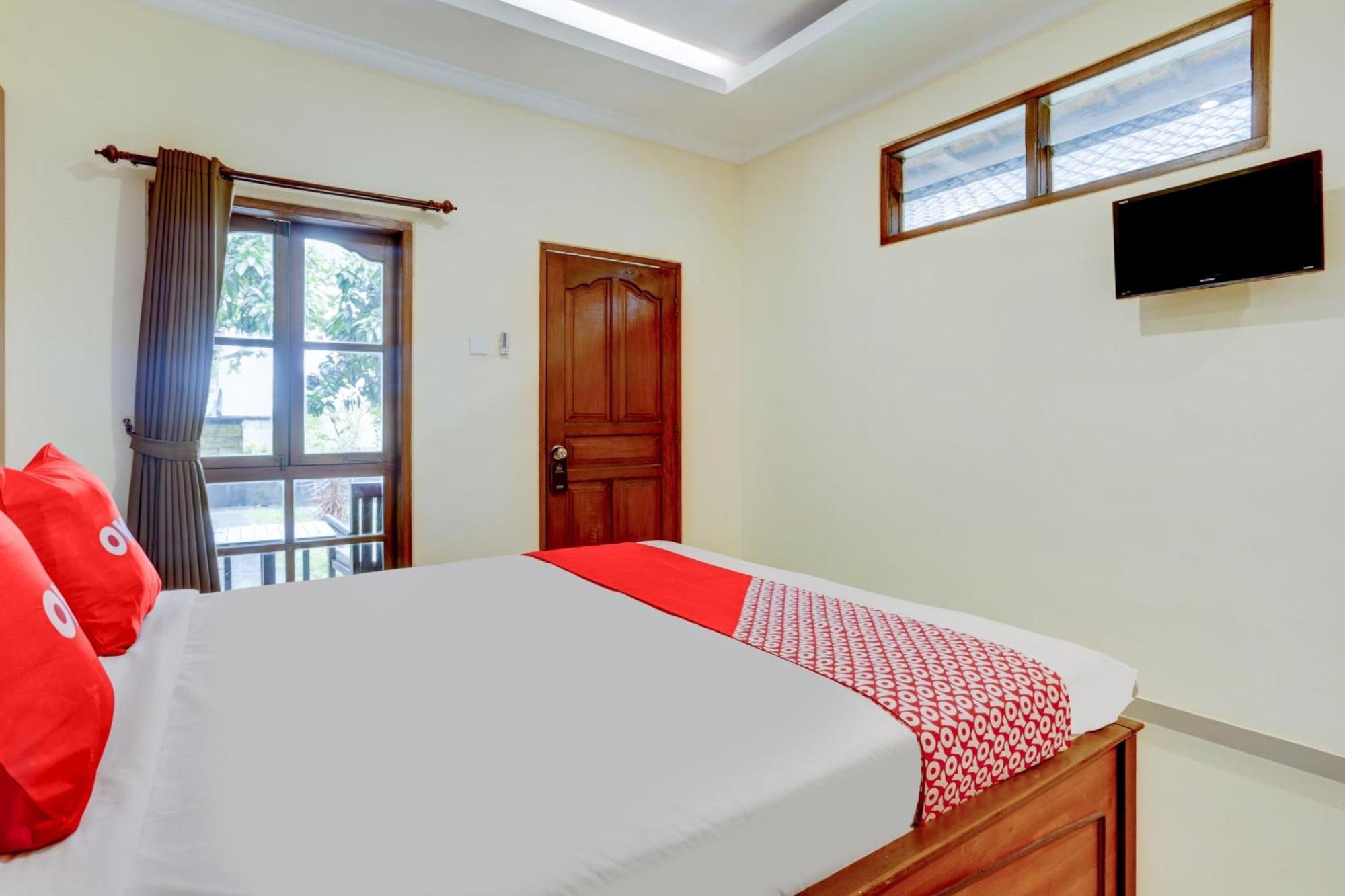 Oyo 1762 Hotel Astiti Graha Tanah Lot Buitenkant foto